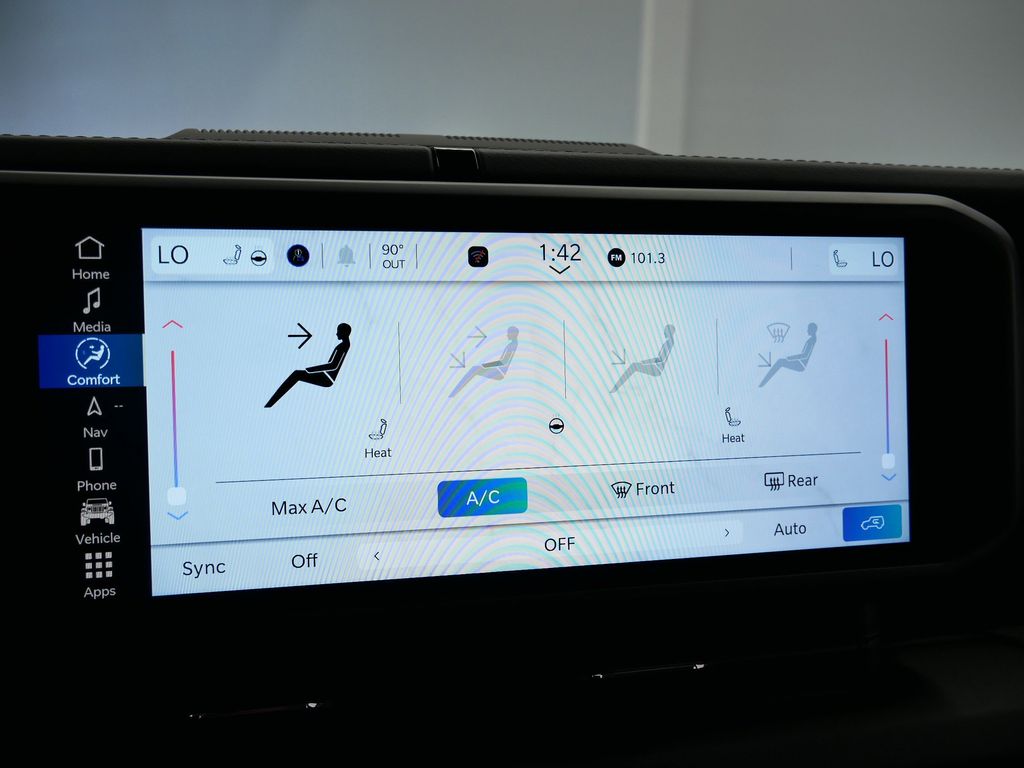 Thumbnail: 2025 Jeep Wrangler - 29