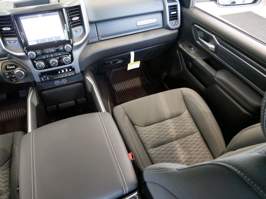 Thumbnail: 2026 RAM 1500 - 14