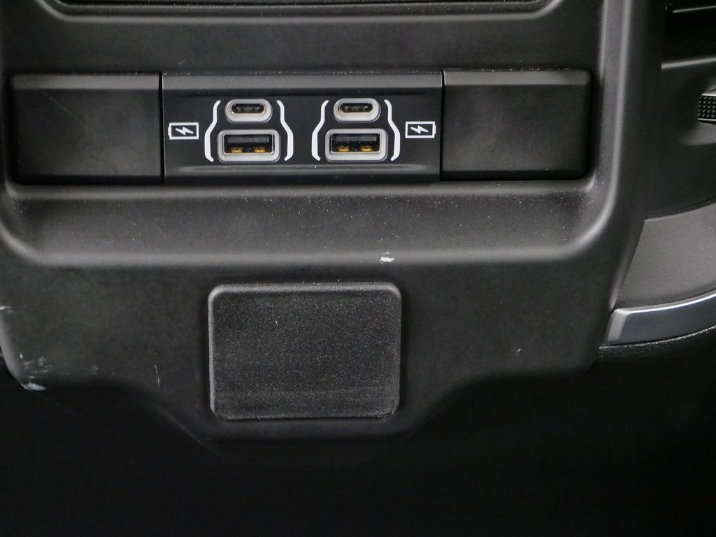 Thumbnail: 2024 RAM 1500 - 18