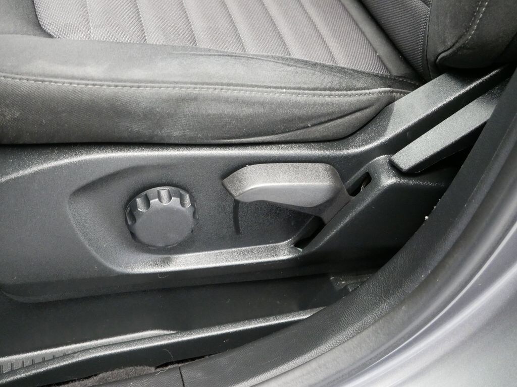 Certified 2022 Ford Edge SE SUV