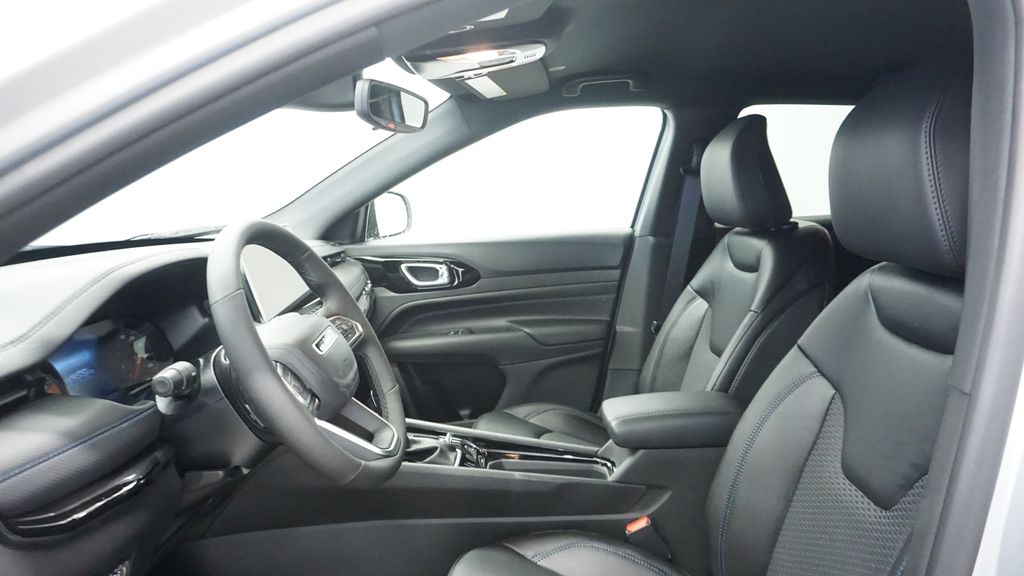 Thumbnail: 2026 Jeep Compass - 32