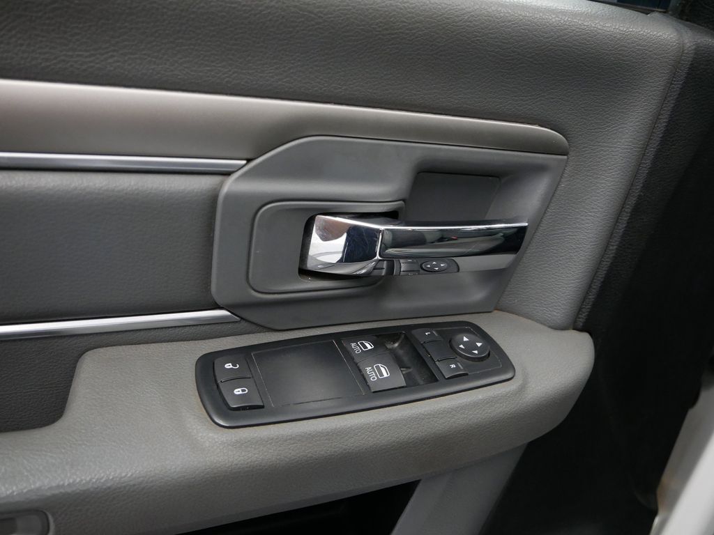 Thumbnail: 2014 RAM 2500 - 7