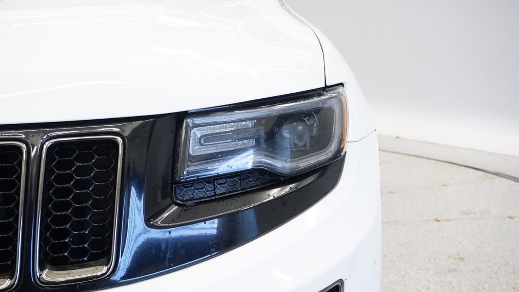 Thumbnail: 2016 Jeep Grand Cherokee - 12