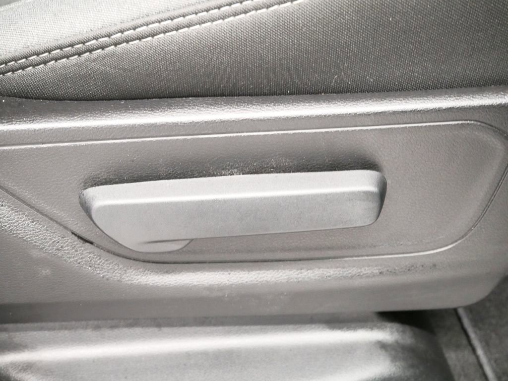 Thumbnail: 2023 RAM 1500 - 26