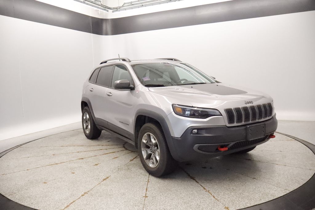 Thumbnail: 2020 Jeep Cherokee - 20