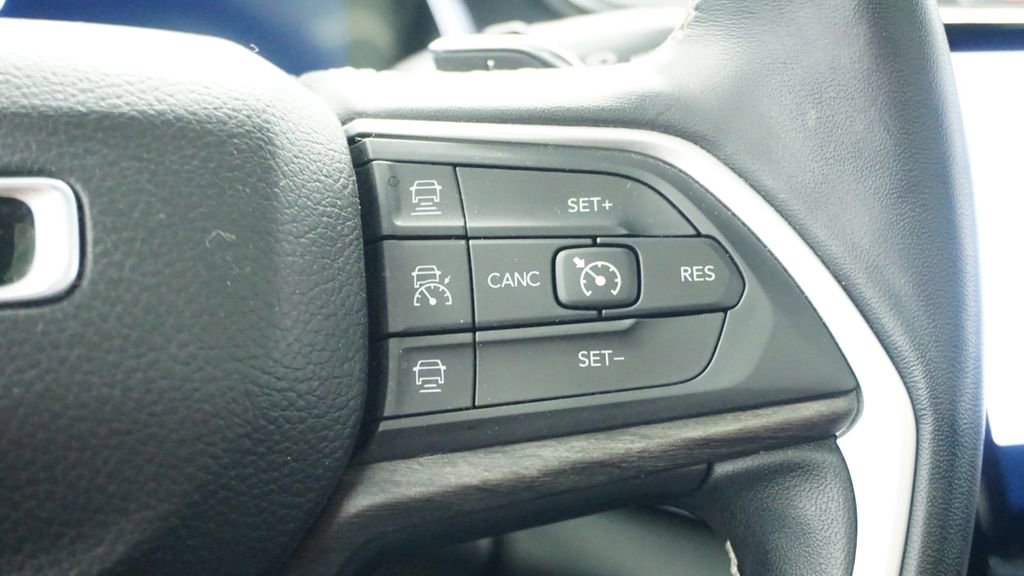 Thumbnail: 2022 Jeep Grand Cherokee - 38