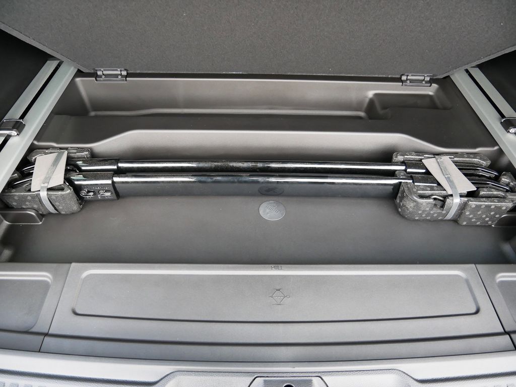 Thumbnail: 2025 Jeep Wagoneer - 13