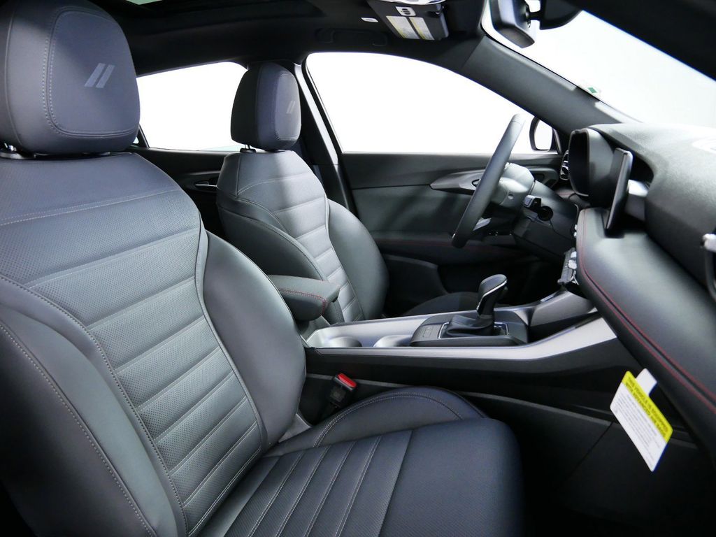 Thumbnail: 2024 Dodge Hornet - 25