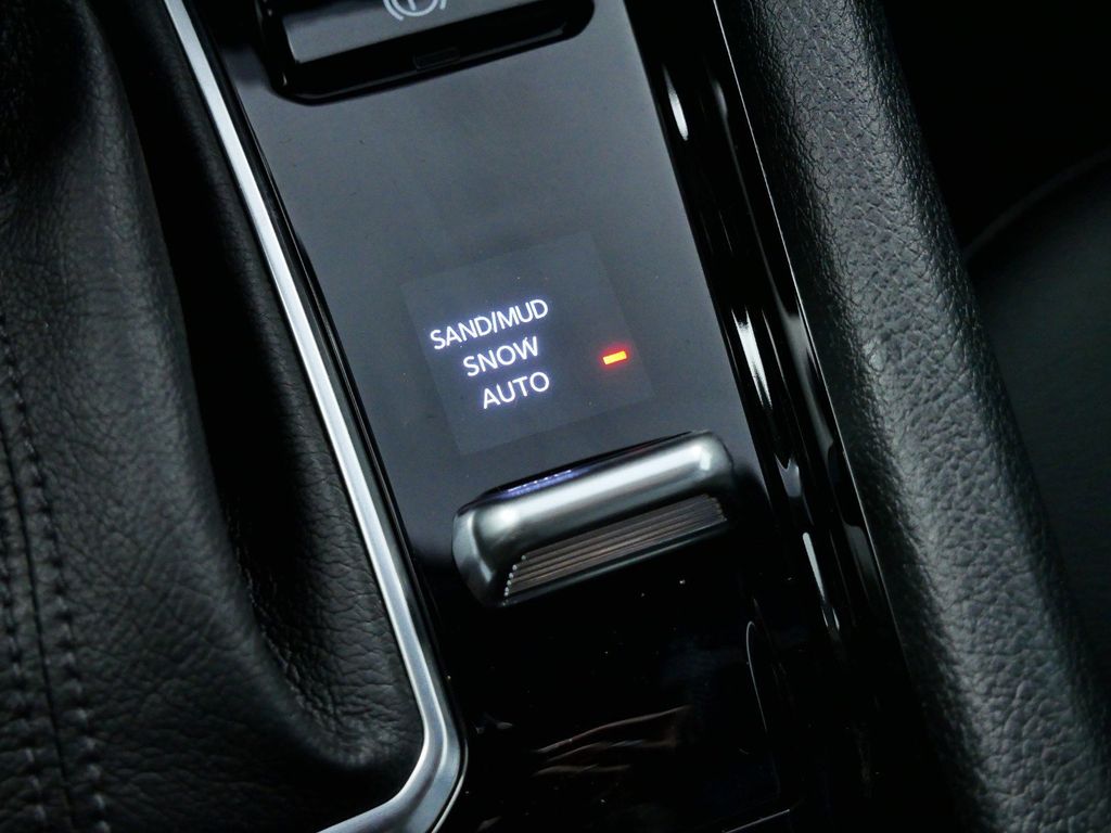 Thumbnail: 2024 Jeep Compass - 47