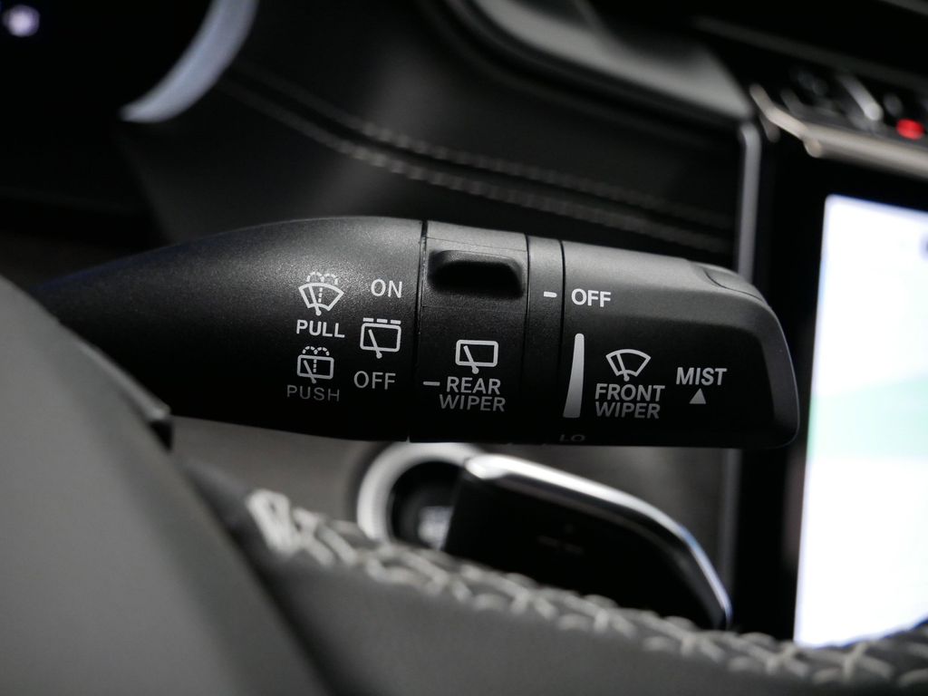 Thumbnail: 2025 Jeep Grand Cherokee - 27