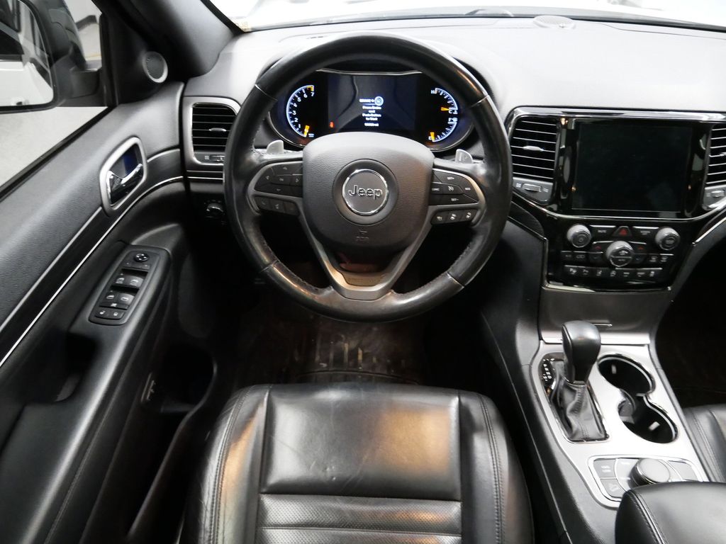Thumbnail: 2020 Jeep Grand Cherokee - 26