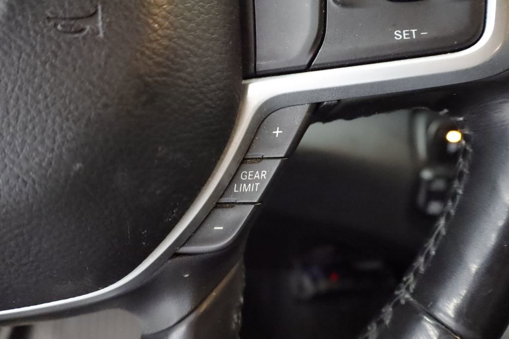 Thumbnail: 2020 RAM 1500 - 32