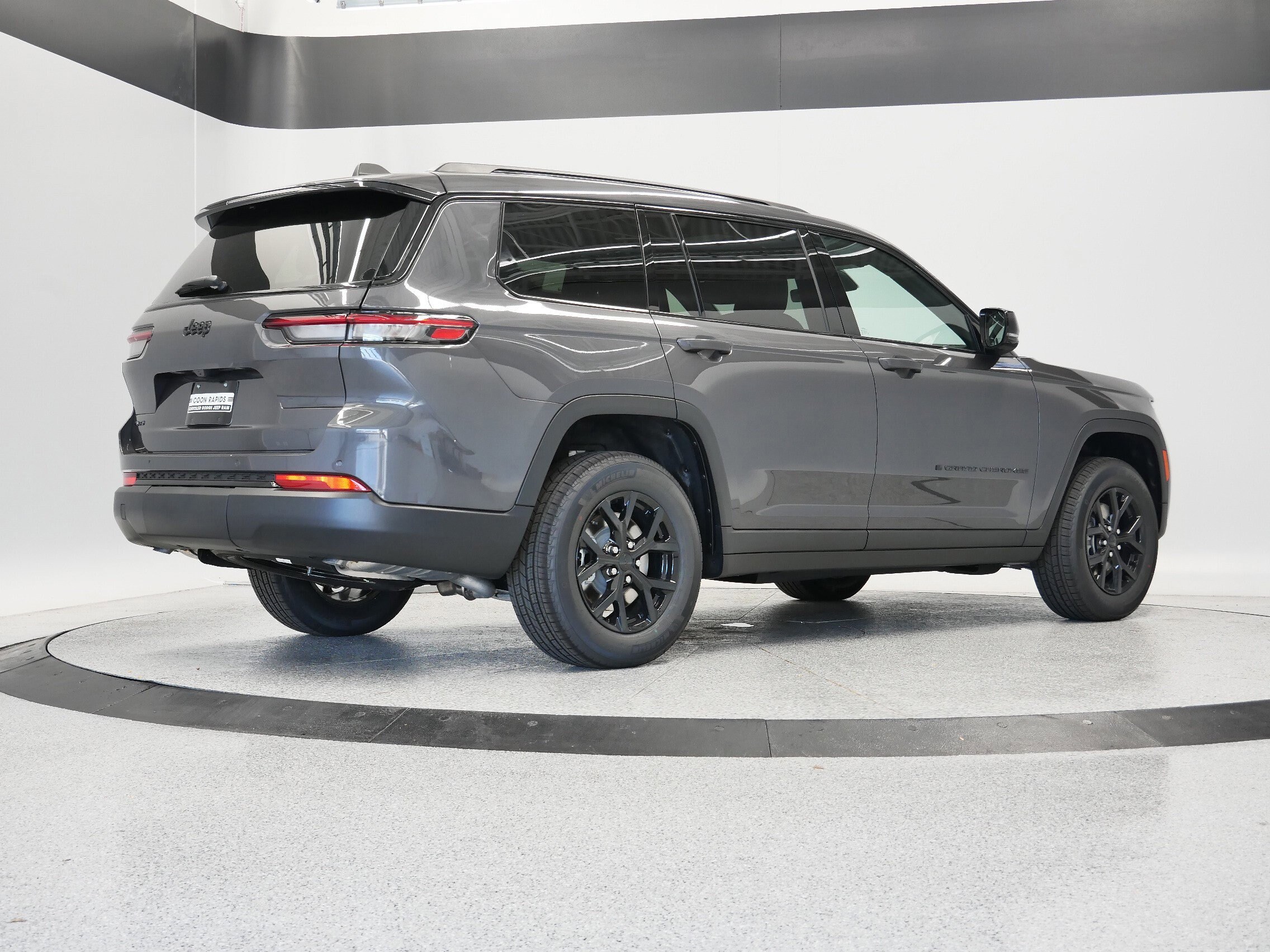 Thumbnail: 2025 Jeep Grand Cherokee L - 7