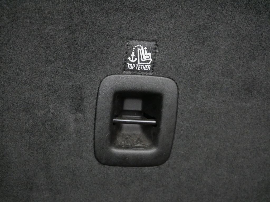 Thumbnail: 2022 Jeep Wrangler - 15