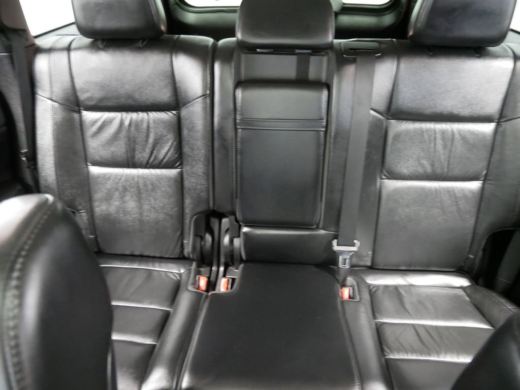 2012 Jeep Grand Cherokee Laredo 17