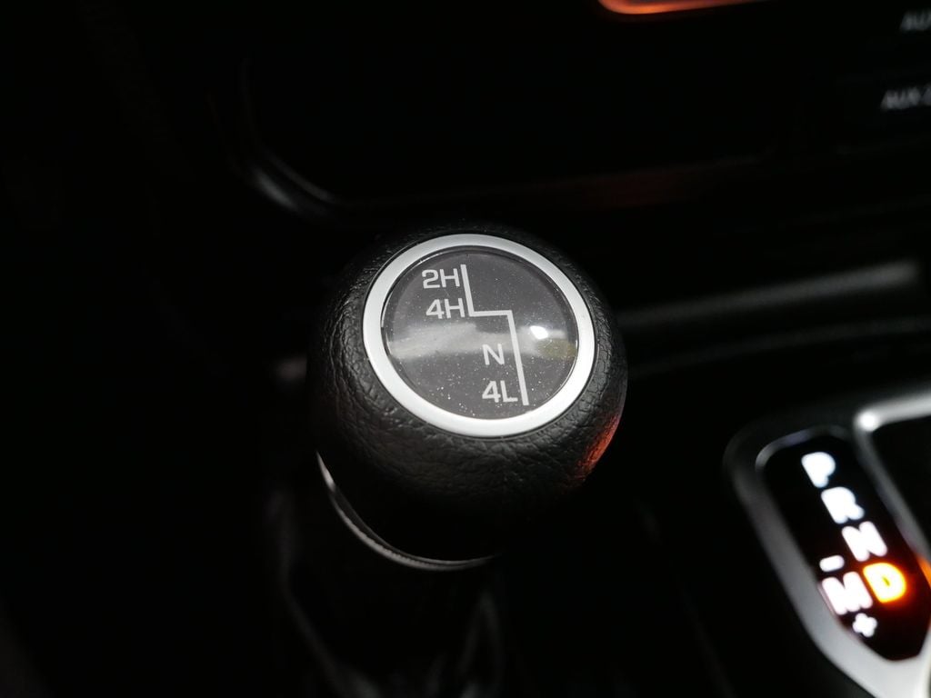 Thumbnail: 2021 Jeep Wrangler - 37