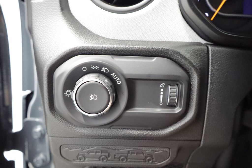 Thumbnail: 2026 Jeep Wrangler - 13