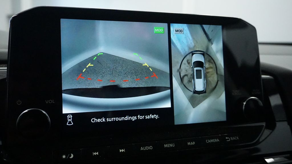 Thumbnail: 2023 Nissan Pathfinder - 48