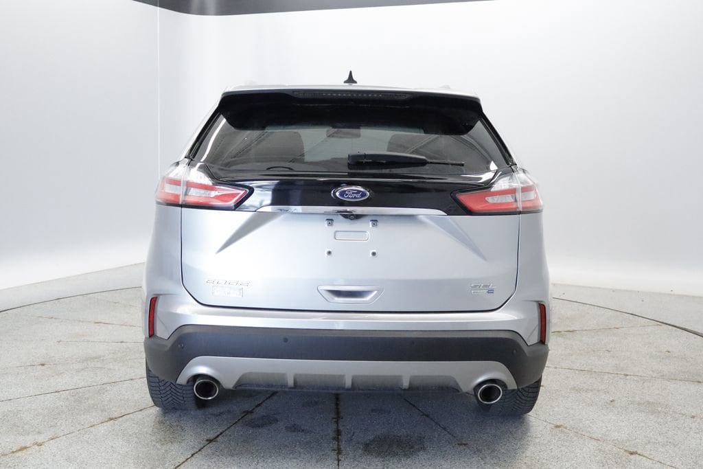 Thumbnail: 2020 Ford Edge - 4
