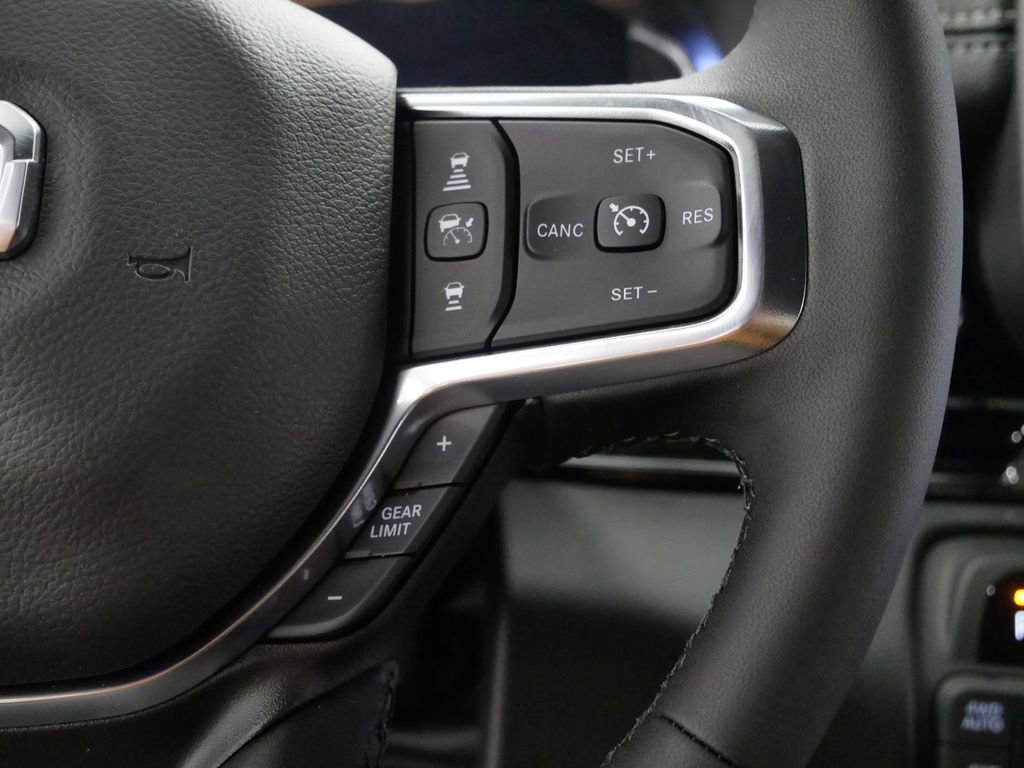 Thumbnail: 2026 RAM 1500 - 40