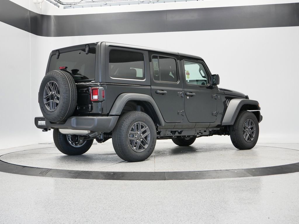 Thumbnail: 2026 Jeep Wrangler - 44