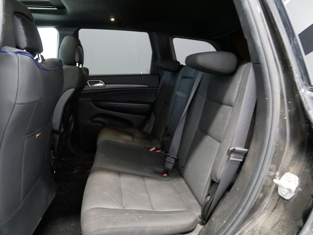 Thumbnail: 2019 Jeep Grand Cherokee - 24
