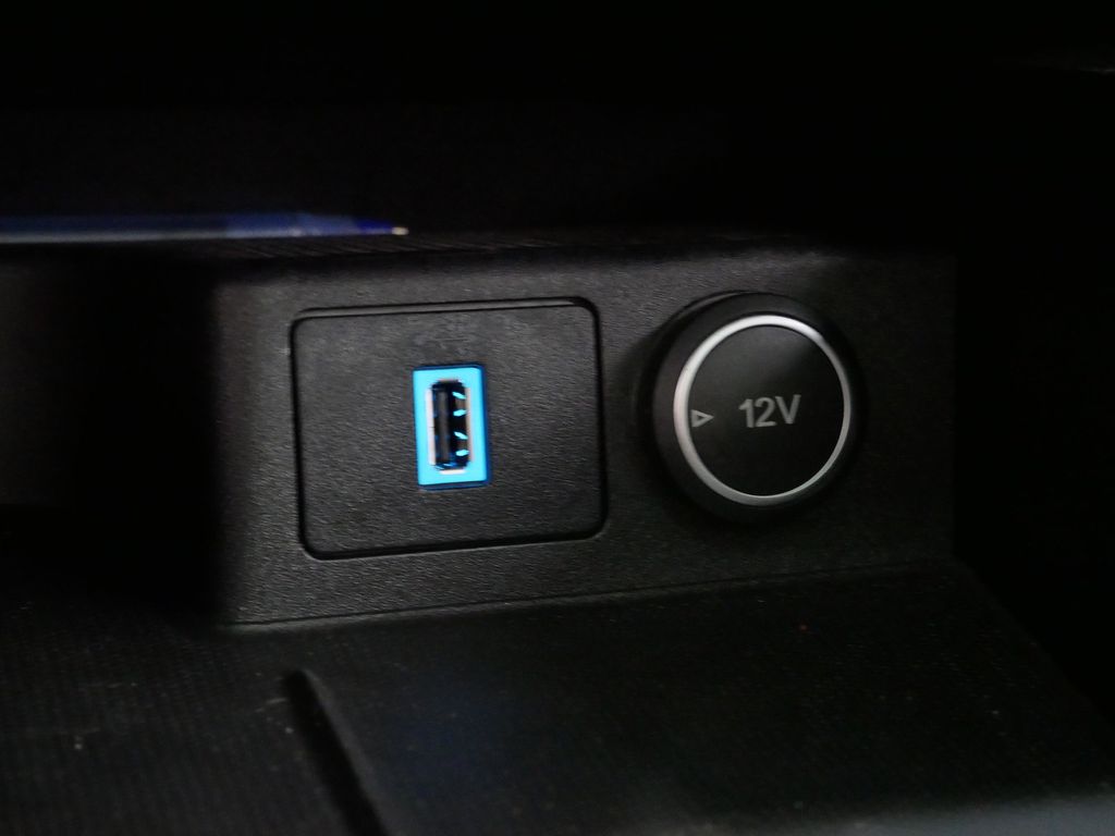 Thumbnail: 2020 Ford Escape - 43