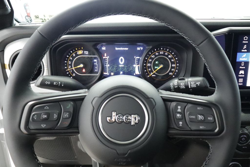 Thumbnail: 2026 Jeep Wrangler - 32