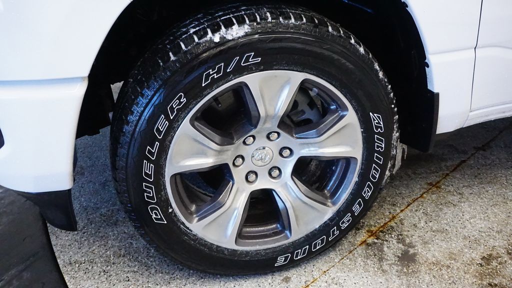 Thumbnail: 2023 RAM 1500 - 13