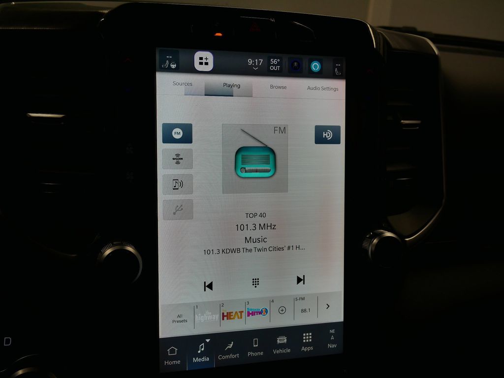 Thumbnail: 2025 RAM 1500 - 30