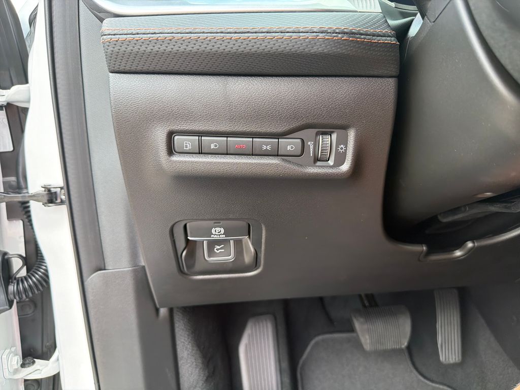 Thumbnail: 2026 Jeep Cherokee - 15