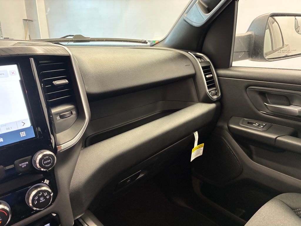 Thumbnail: 2026 RAM 1500 - 17