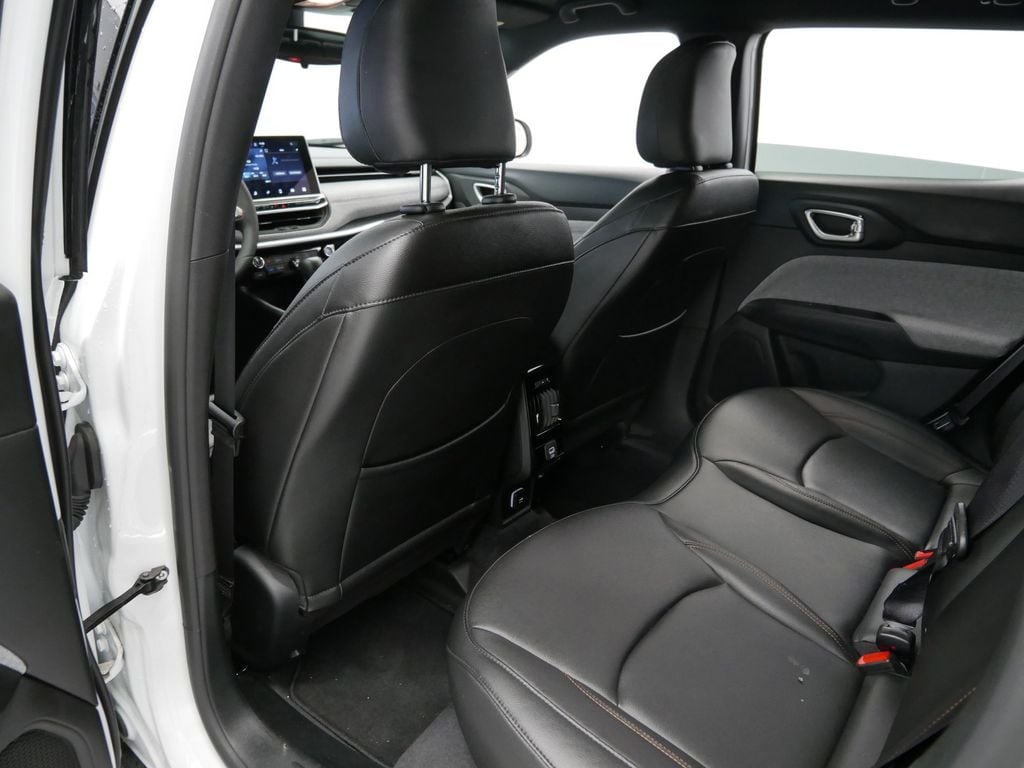 Thumbnail: 2024 Jeep Compass - 4