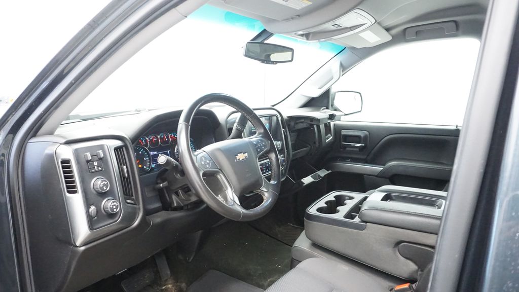 Thumbnail: 2017 Chevrolet Silverado 1500 - 28