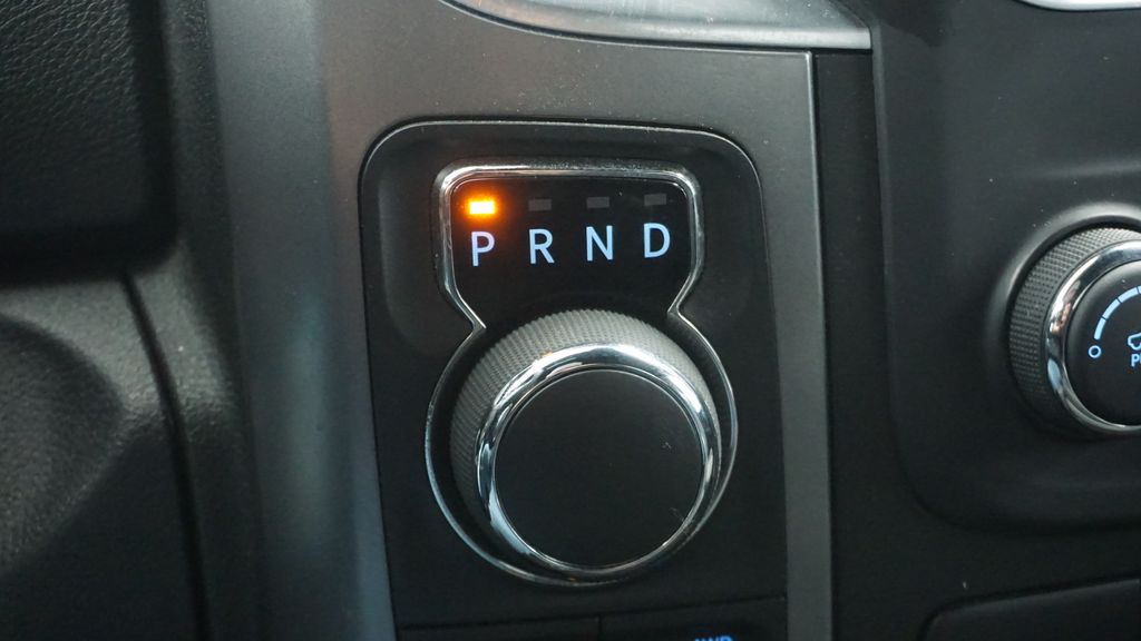 Thumbnail: 2022 RAM 1500 Classic - 30