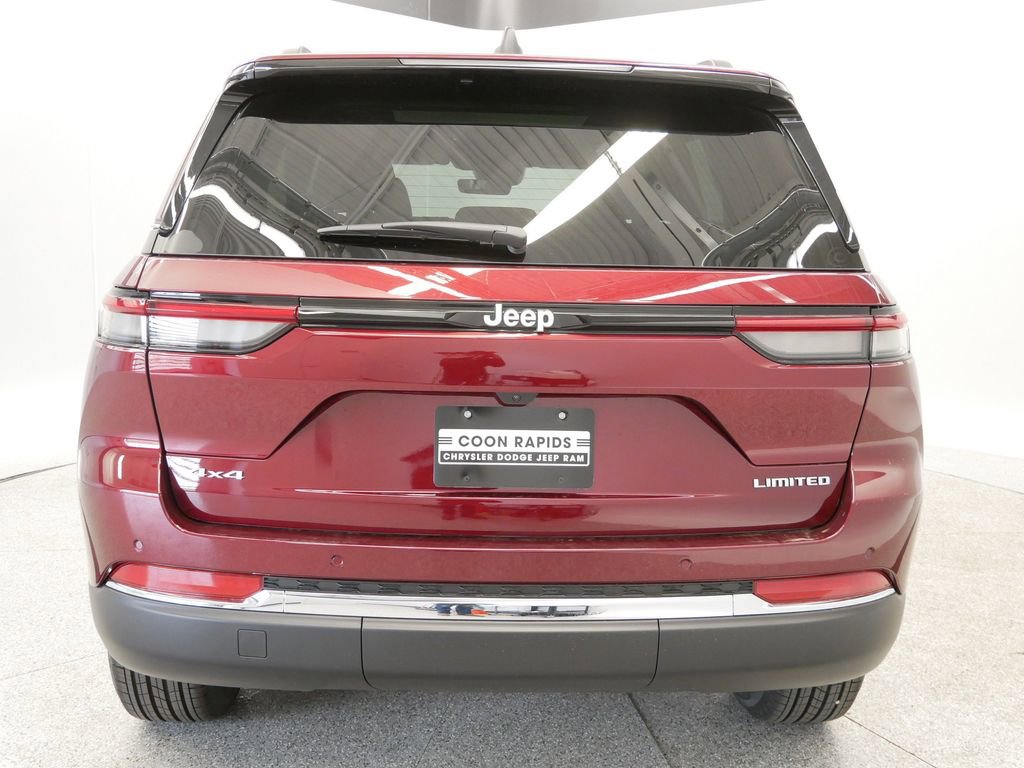 2025 Jeep Grand Cherokee Limited Edition 10