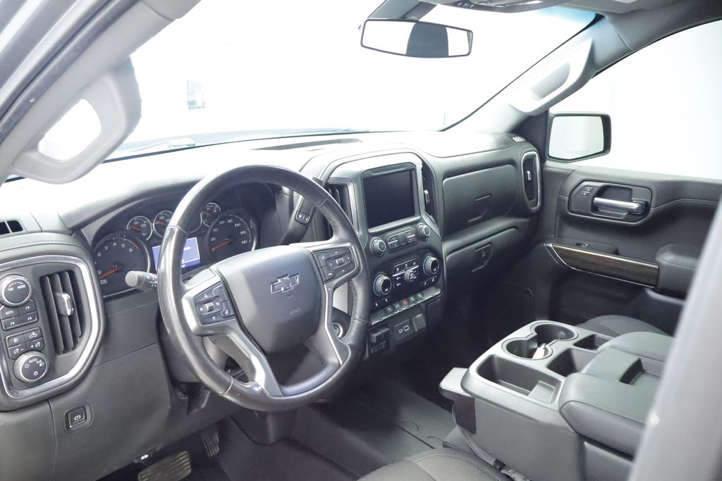 Thumbnail: 2021 Chevrolet Silverado 1500 - 19