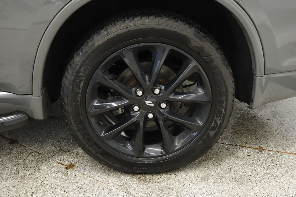 Thumbnail: 2019 Dodge Durango - 16