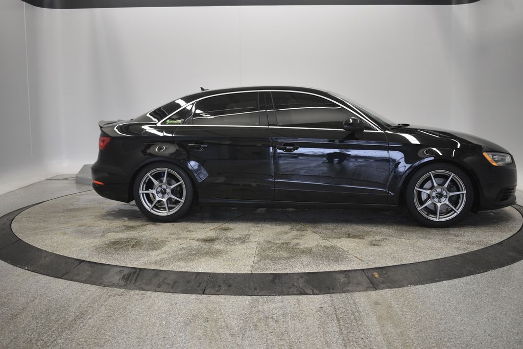 Thumbnail: 2015 Audi A3 - 12