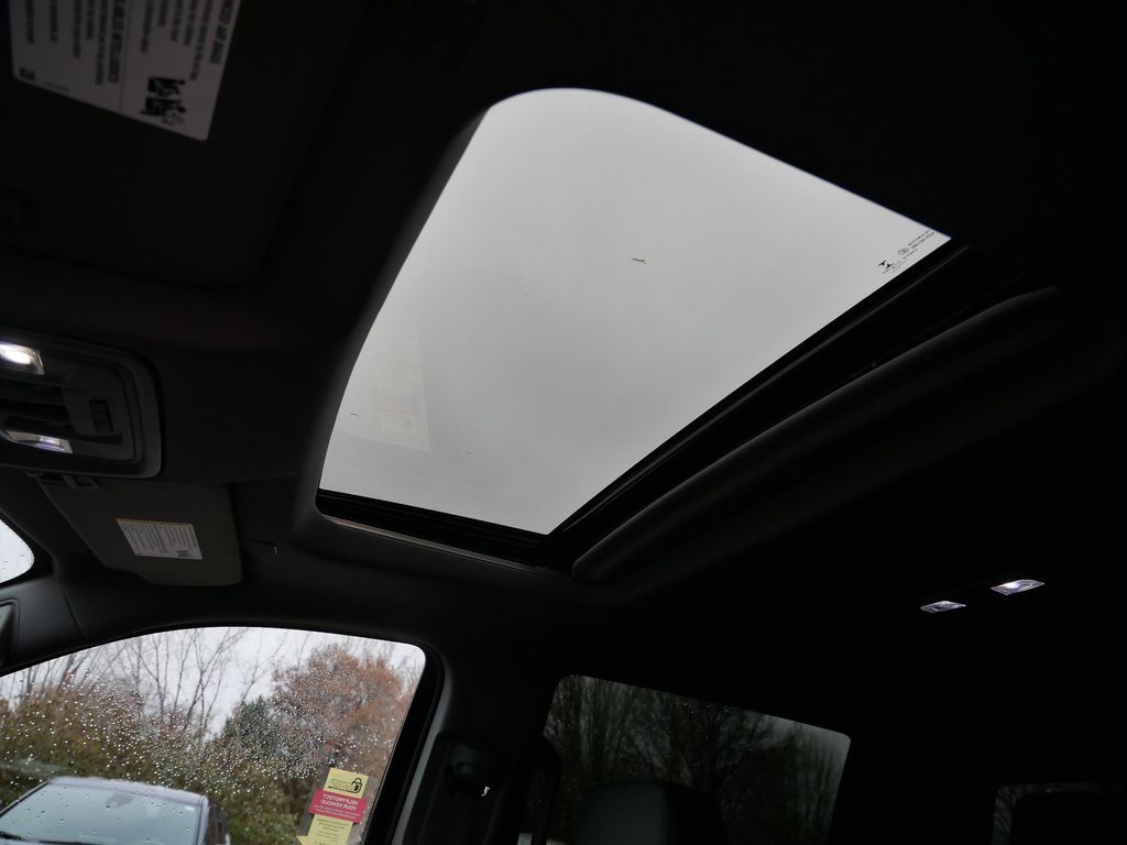 Thumbnail: 2022 GMC Sierra 1500 - 4