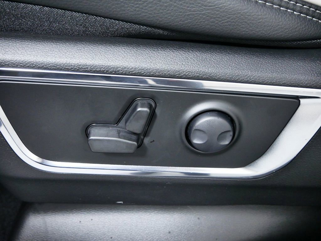 Thumbnail: 2025 RAM 1500 - 37