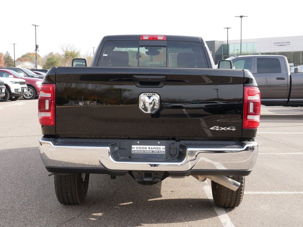 Thumbnail: 2024 RAM 3500 - 11