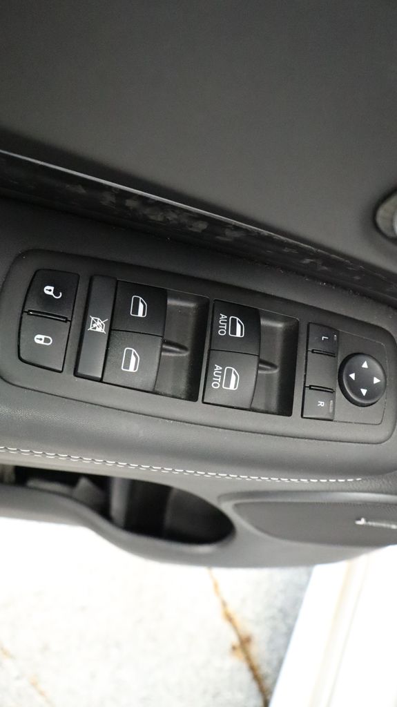 Thumbnail: 2024 Dodge Durango - 32