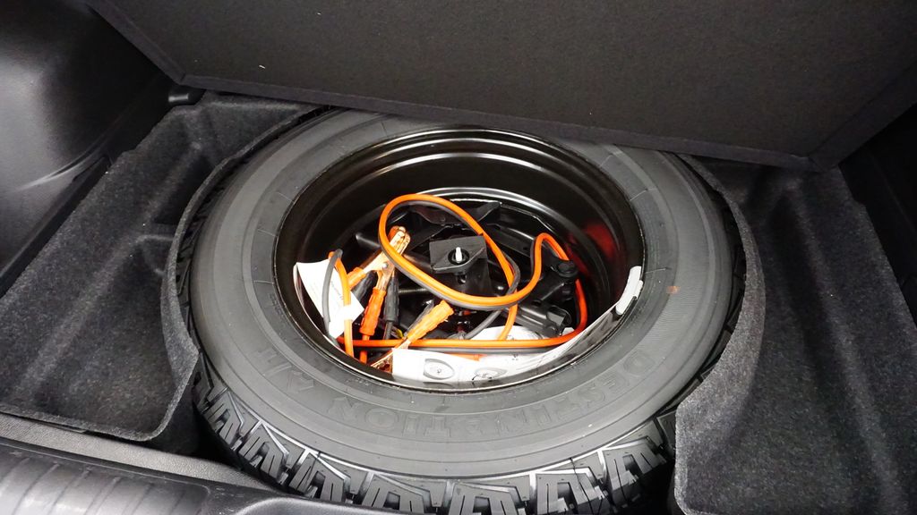 Thumbnail: 2021 Jeep Cherokee - 19