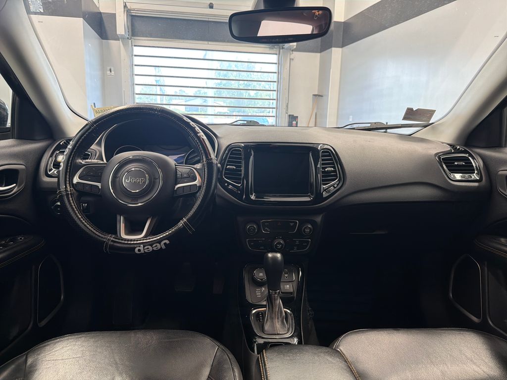 Thumbnail: 2018 Jeep Compass - 18