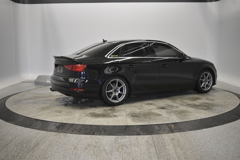 Thumbnail: 2015 Audi A3 - 10