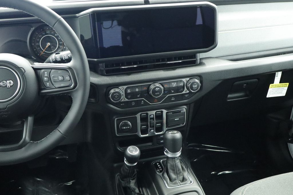 Thumbnail: 2026 Jeep Wrangler - 26