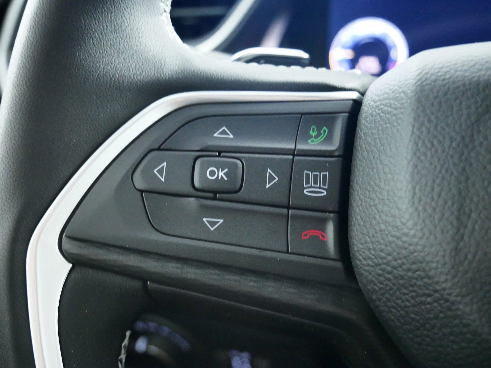 2024 Jeep Grand Cherokee Laredo 36