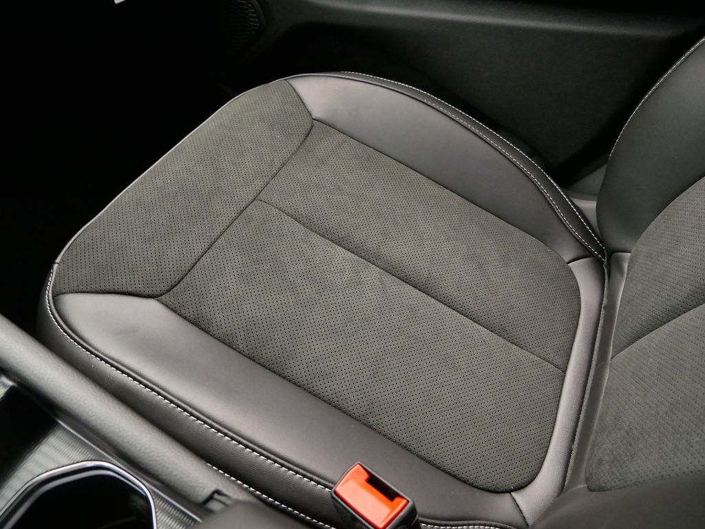 Thumbnail: 2025 Jeep Grand Cherokee L - 39