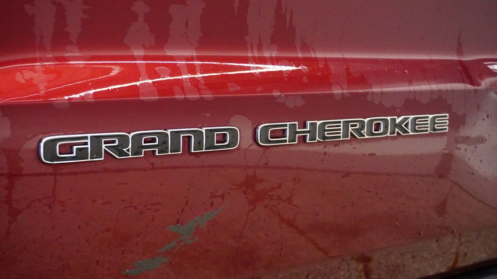 Thumbnail: 2021 Jeep Grand Cherokee - 14